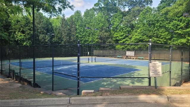 258 Valley Crossing 112, Canton, GA 30114