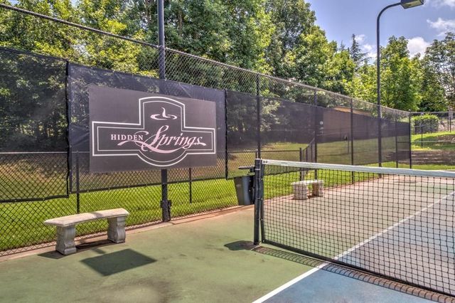 258 Valley Crossing 112, Canton, GA 30114