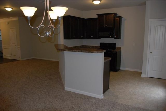 258 Valley Crossing 112, Canton, GA 30114