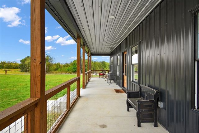 211 Miller Farm Ln, Winchester, TN 37398