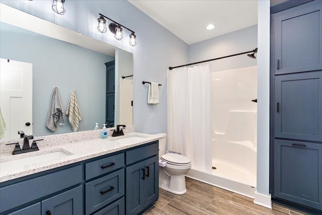 211 Miller Farm Ln, Winchester, TN 37398
