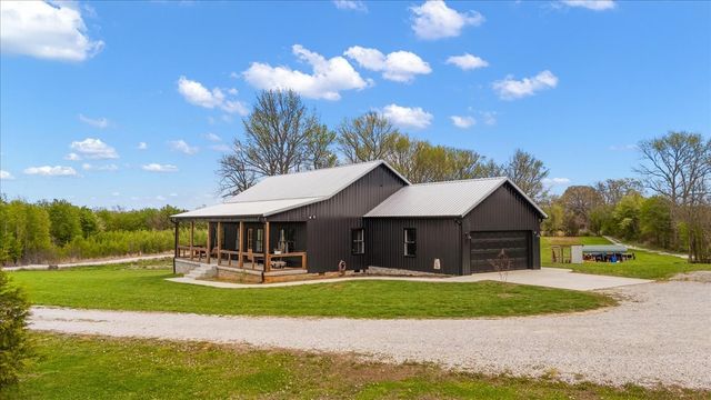 211 Miller Farm Ln, Winchester, TN 37398
