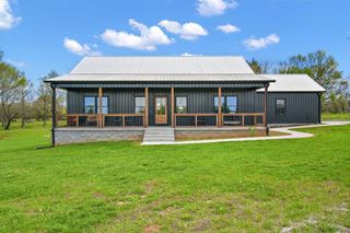 211 Miller Farm Ln, Winchester, TN 37398