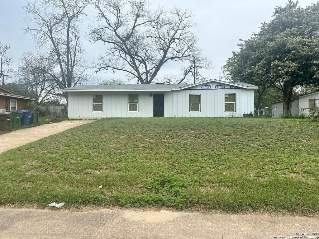 311 Kenmar, San Antonio, TX 78220