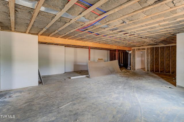 870 Granby Rd Road, Kingsport, TN 37660