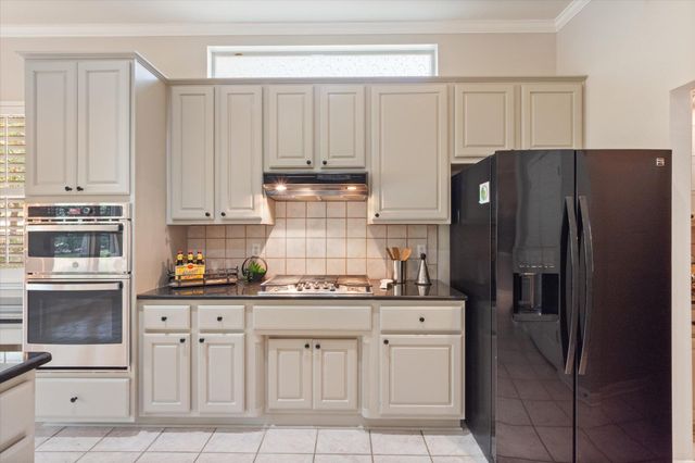 111 Trail Rider WAY, Georgetown, TX 78633