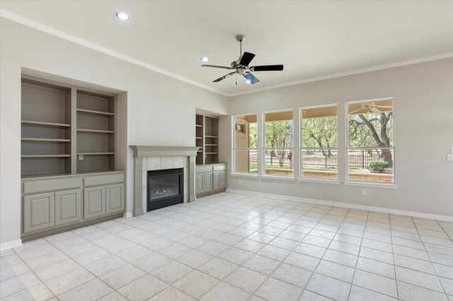 111 Trail Rider WAY, Georgetown, TX 78633
