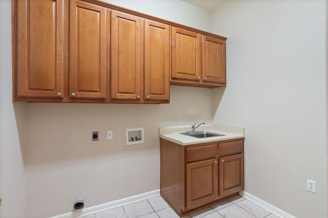 111 Trail Rider WAY, Georgetown, TX 78633