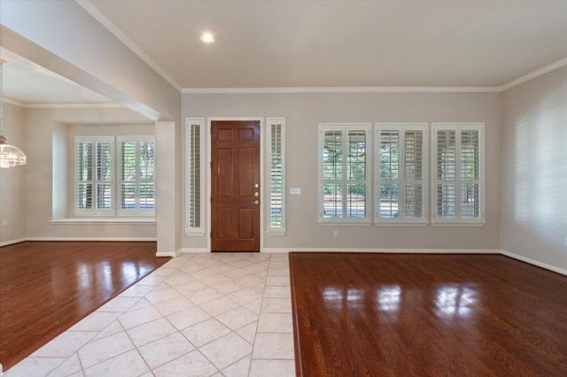 111 Trail Rider WAY, Georgetown, TX 78633