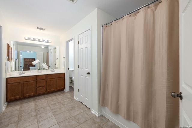 8927 LIBERTY VW, Converse, TX 78109