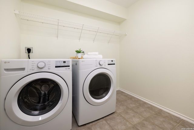 8927 LIBERTY VW, Converse, TX 78109