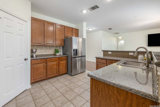 8927 LIBERTY VW, Converse, TX 78109