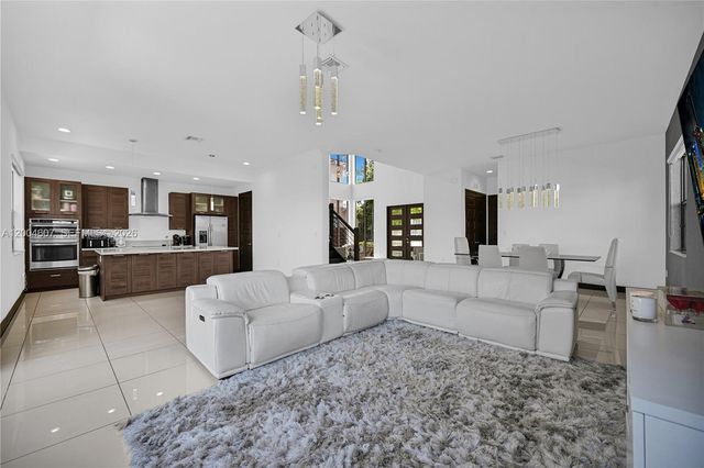 16065 SW 136th Terrace, Miami, FL 33196