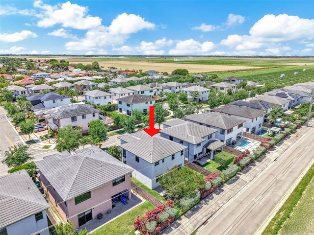 16065 SW 136th Terrace, Miami, FL 33196