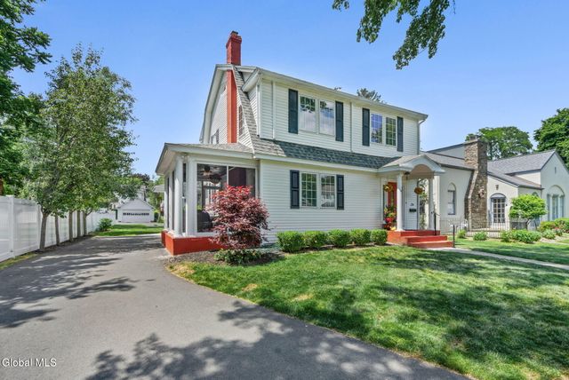 6 Glenwood Street, Guilderland, NY 12084