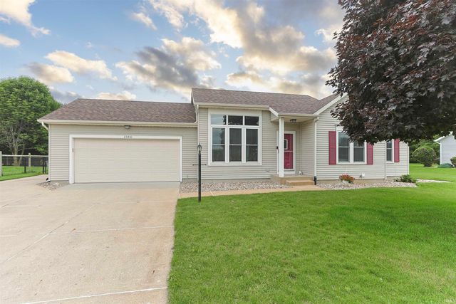 23401 Arbor Pointe Drive, South Bend, IN 46628