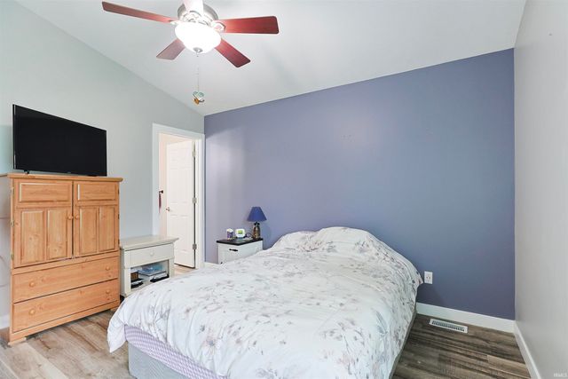 23401 Arbor Pointe Drive, South Bend, IN 46628