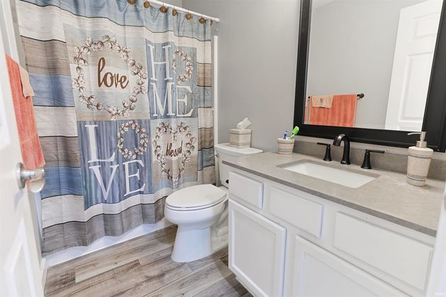 23401 Arbor Pointe Drive, South Bend, IN 46628