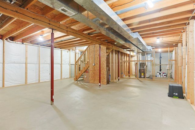 23401 Arbor Pointe Drive, South Bend, IN 46628