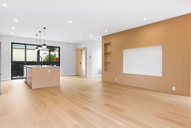 236 Lake Street, Waltham, MA 02451