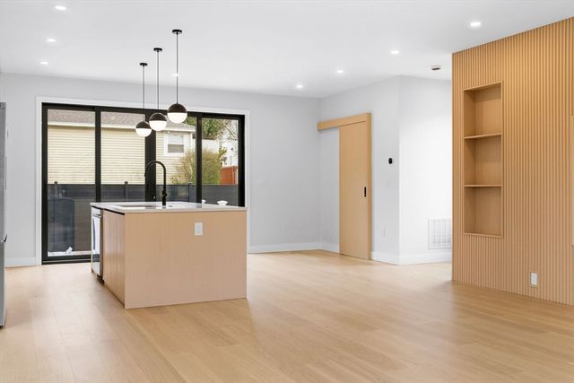 236 Lake Street, Waltham, MA 02451