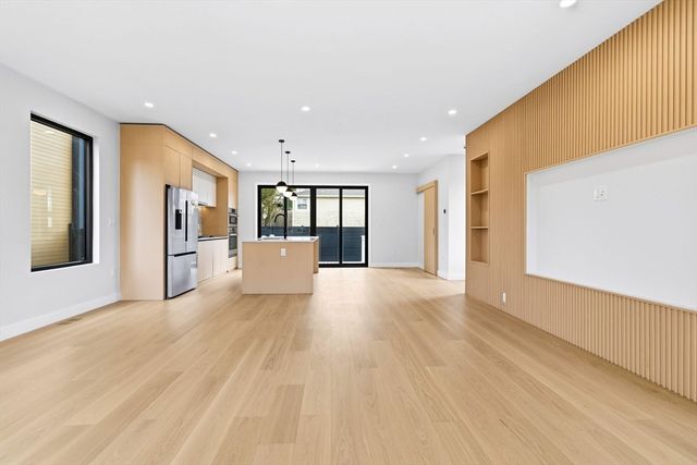 236 Lake Street, Waltham, MA 02451