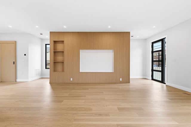 236 Lake Street, Waltham, MA 02451