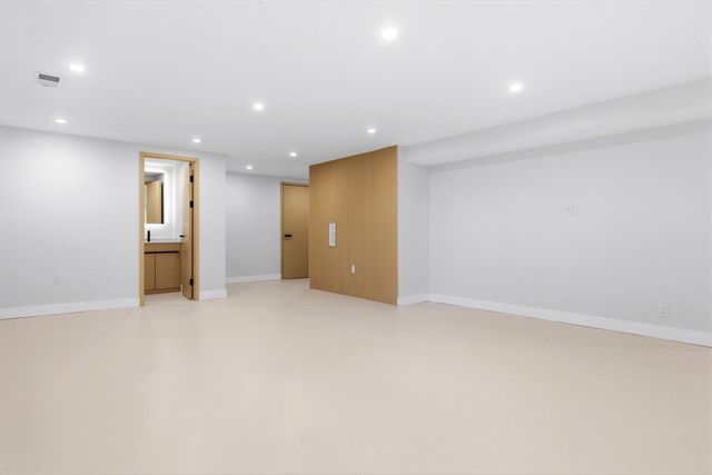 236 Lake Street, Waltham, MA 02451