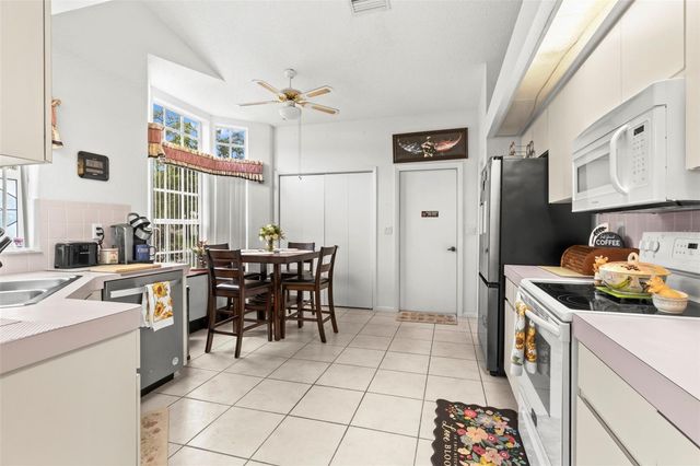 9288 NEW ORLEANS DRIVE, Weeki Wachee, FL 34613