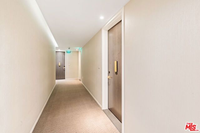 889 Francisco Street 3401, Los Angeles, CA 90017