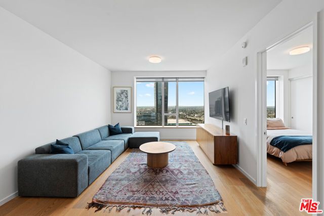 889 Francisco Street 3401, Los Angeles, CA 90017