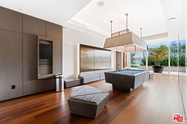 889 Francisco Street 3401, Los Angeles, CA 90017