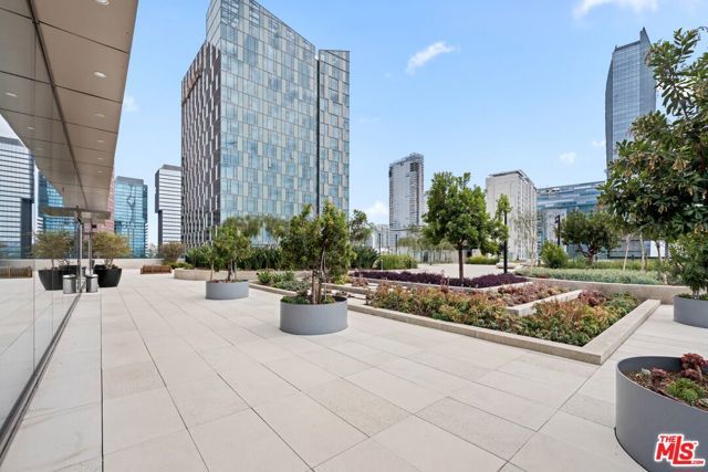 889 Francisco Street 3401, Los Angeles, CA 90017