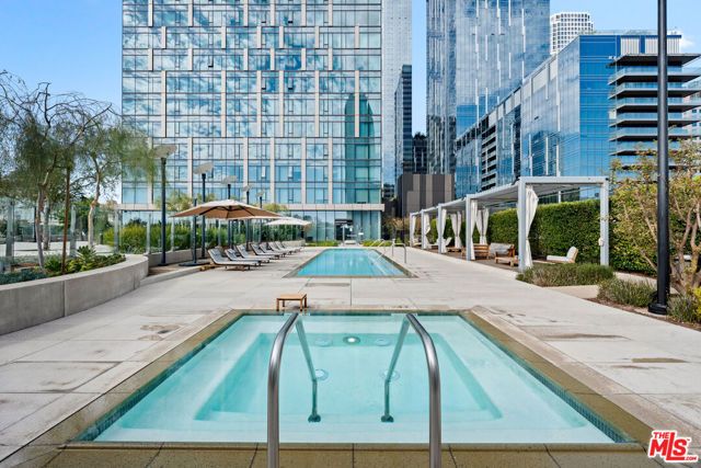 889 Francisco Street 3401, Los Angeles, CA 90017
