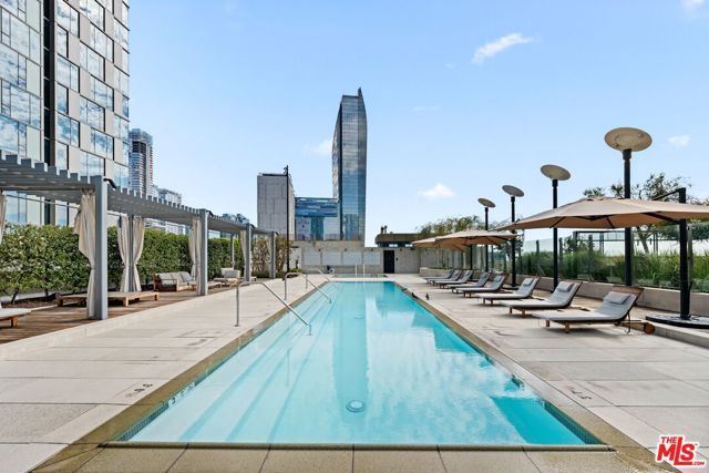 889 Francisco Street 3401, Los Angeles, CA 90017