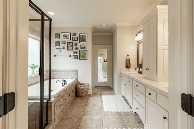 4401 Warbal Trail, Rogers, AR 72758