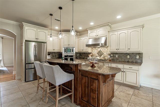 4401 Warbal Trail, Rogers, AR 72758