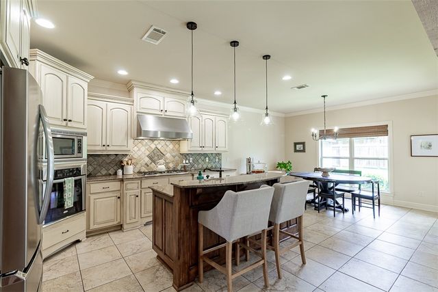 4401 Warbal Trail, Rogers, AR 72758