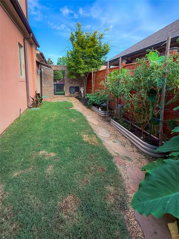 1013 S Crescent Cove, Shreveport, LA 71105