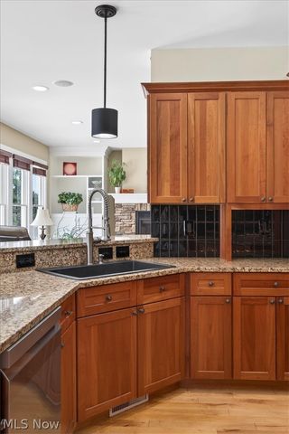 11355 Beechnut Lane, Chardon, OH 44024