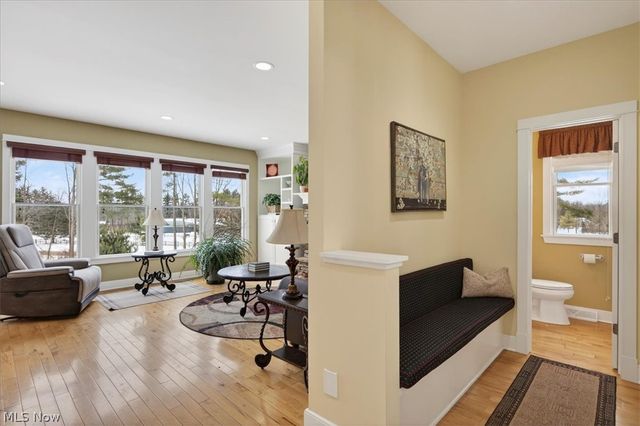 11355 Beechnut Lane, Chardon, OH 44024