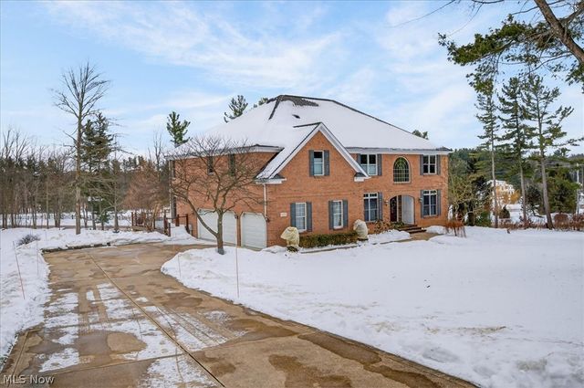 11355 Beechnut Lane, Chardon, OH 44024