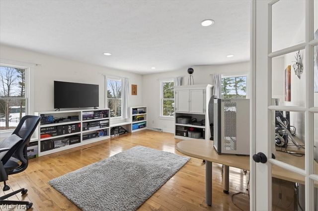 11355 Beechnut Lane, Chardon, OH 44024