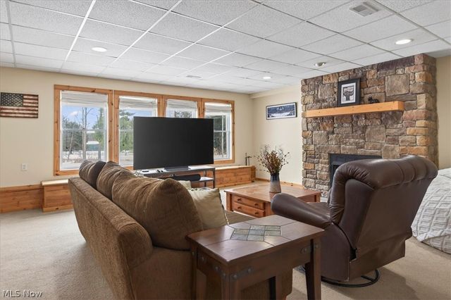 11355 Beechnut Lane, Chardon, OH 44024