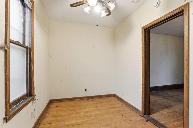 1611 NE Madison Street, Minneapolis, MN 55413