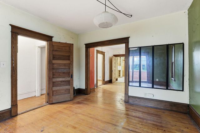 1611 NE Madison Street, Minneapolis, MN 55413