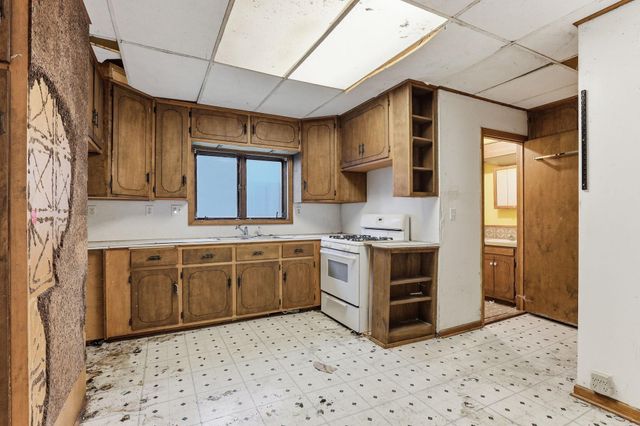 1611 NE Madison Street, Minneapolis, MN 55413