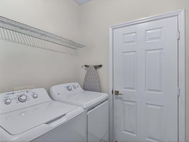 5617 Whisperwood BLVD 1001, Naples, FL 34110