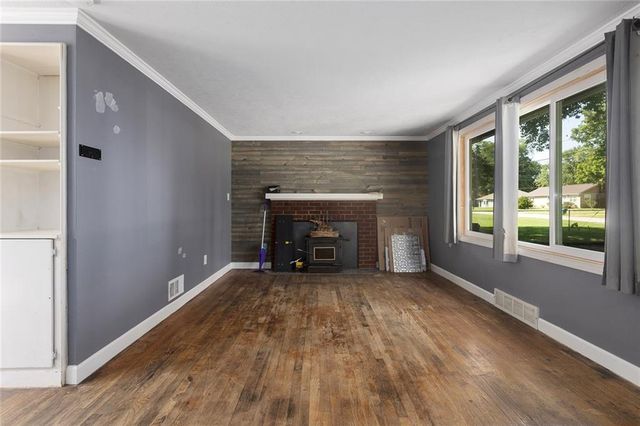 8601 E 81st Terrace, Raytown, MO 64138