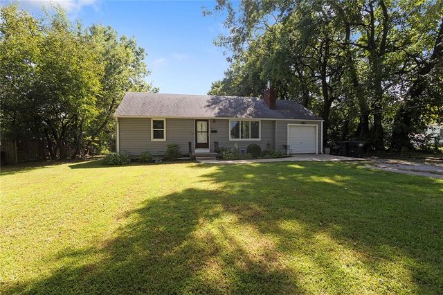 8601 E 81st Terrace, Raytown, MO 64138